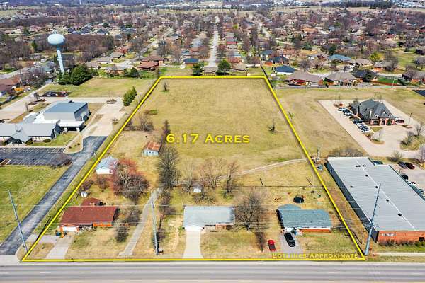 6.17 Acres of Improved Land for Sale in Nixa, Missouri