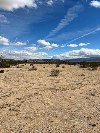 2.23 Acres of Land for Sale in Joshua Tree, California