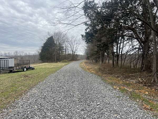21.8 Acres of Land for Sale in Baxter, Tennessee