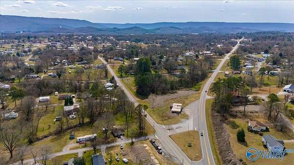 4 Acres of Commercial Land for Sale in Bridgeport, Alabama