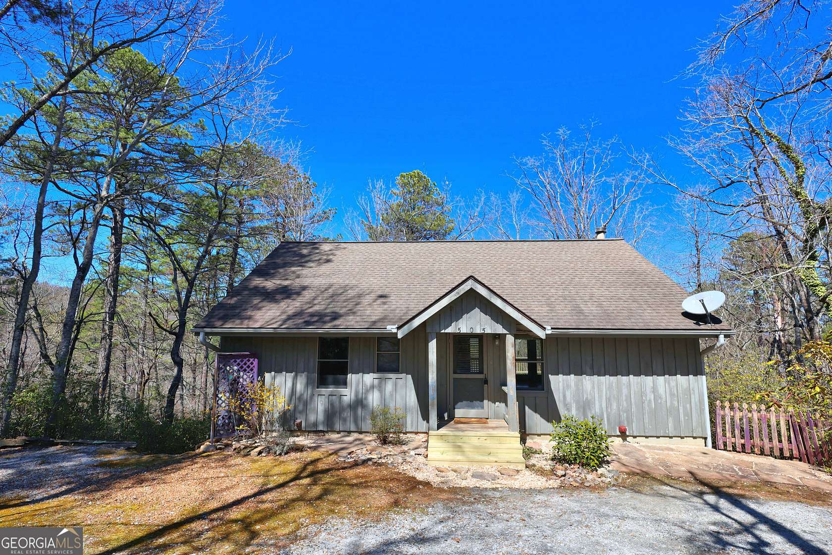 2.16 Acres of Residential Land with Home for Sale in Lakemont, Georgia