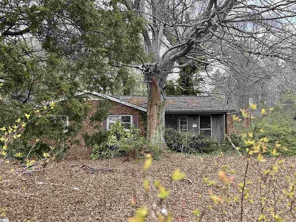 1.13 Acres of Residential Land for Sale in Easley, South Carolina