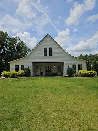 18 Acres of Land with Home for Sale in Opelika, Alabama
