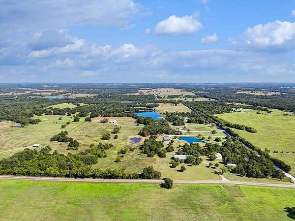 1.64 Acres of Residential Land for Sale in Whitesboro, Texas