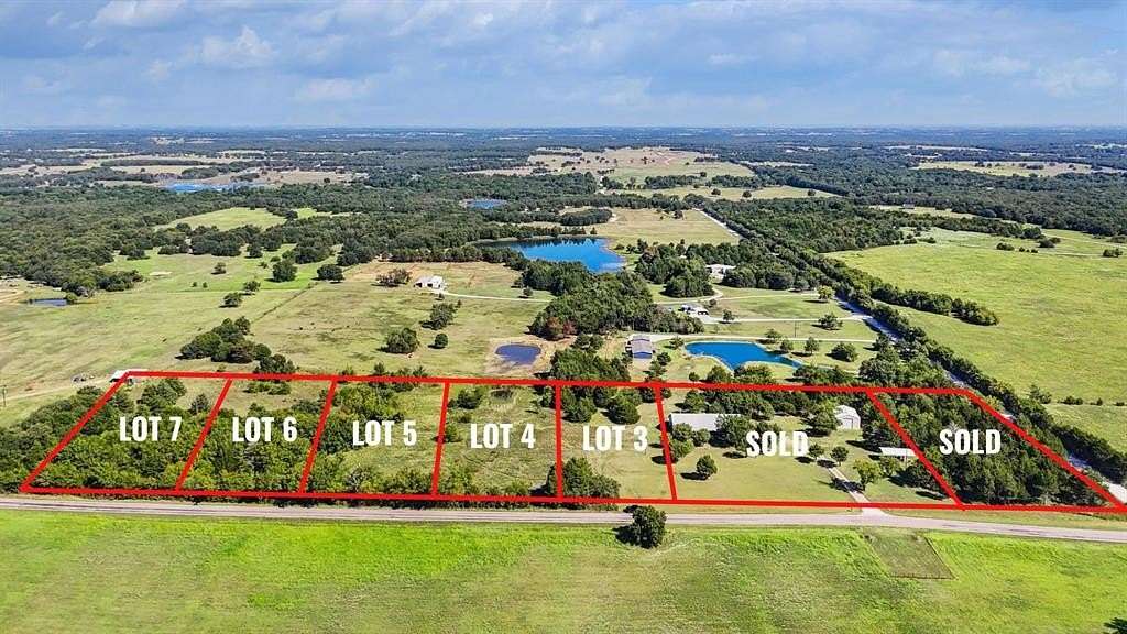 1.64 Acres of Residential Land for Sale in Whitesboro, Texas