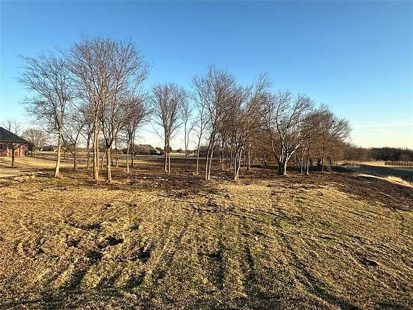 2 Acres of Residential Land for Sale in Royse City, Texas