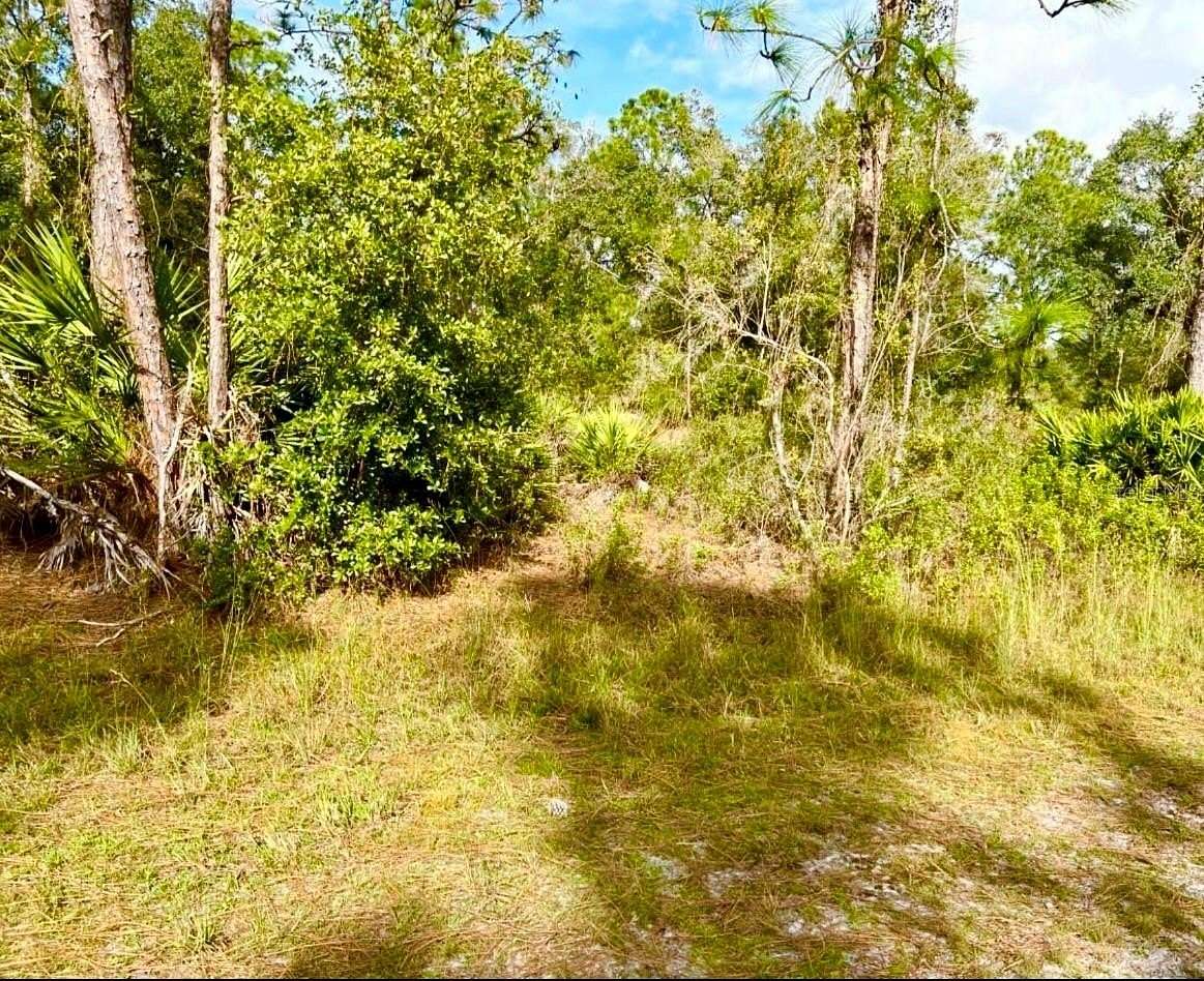 0.5 Acres of Residential Land for Sale in Indian Lake Estates, Florida