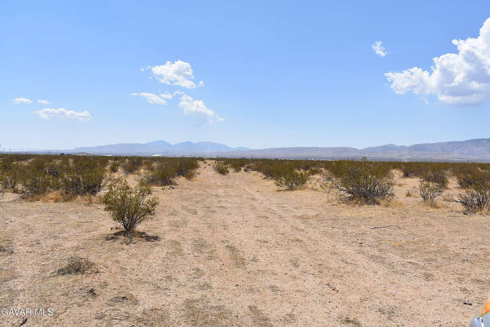 2.59 Acres of Mixed-Use Land for Sale in Mojave, California