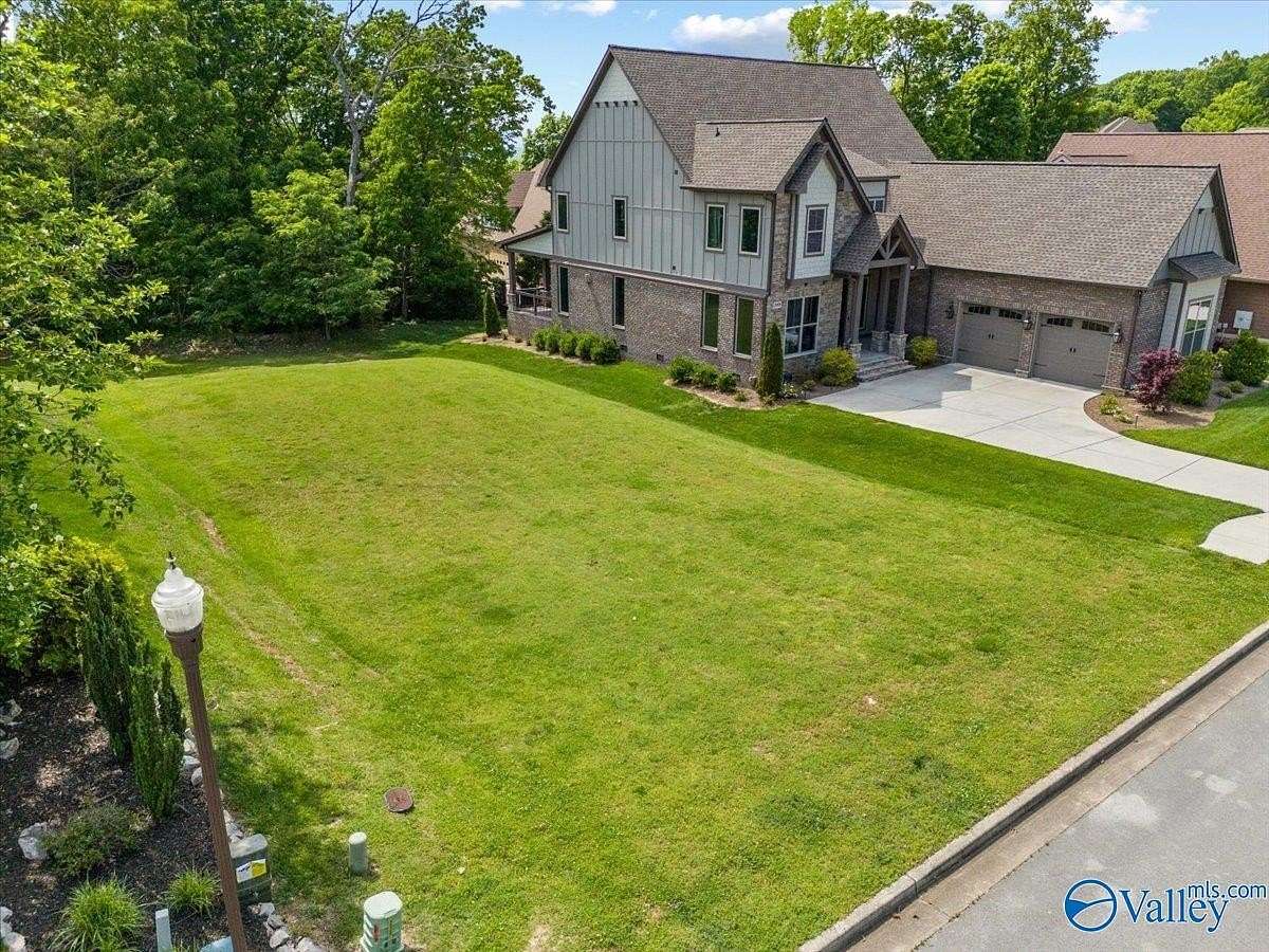 0.25 Acres of Residential Land for Sale in Huntsville, Alabama