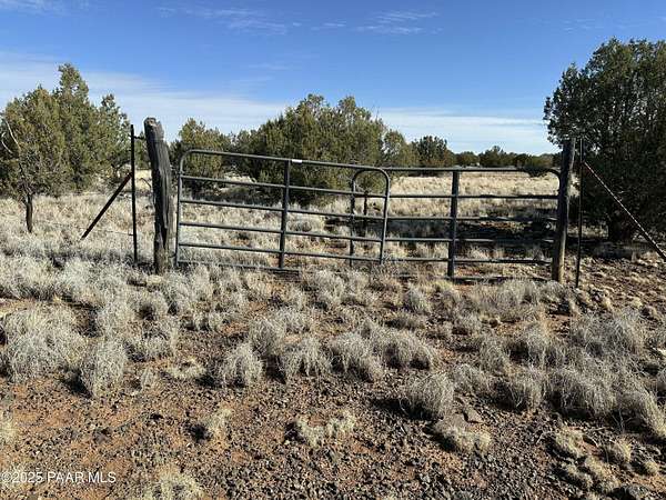 10.3 Acres of Land for Sale in Ash Fork, Arizona