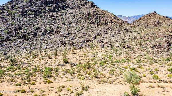 80 Acres of Recreational Land for Sale in Yucca, Arizona