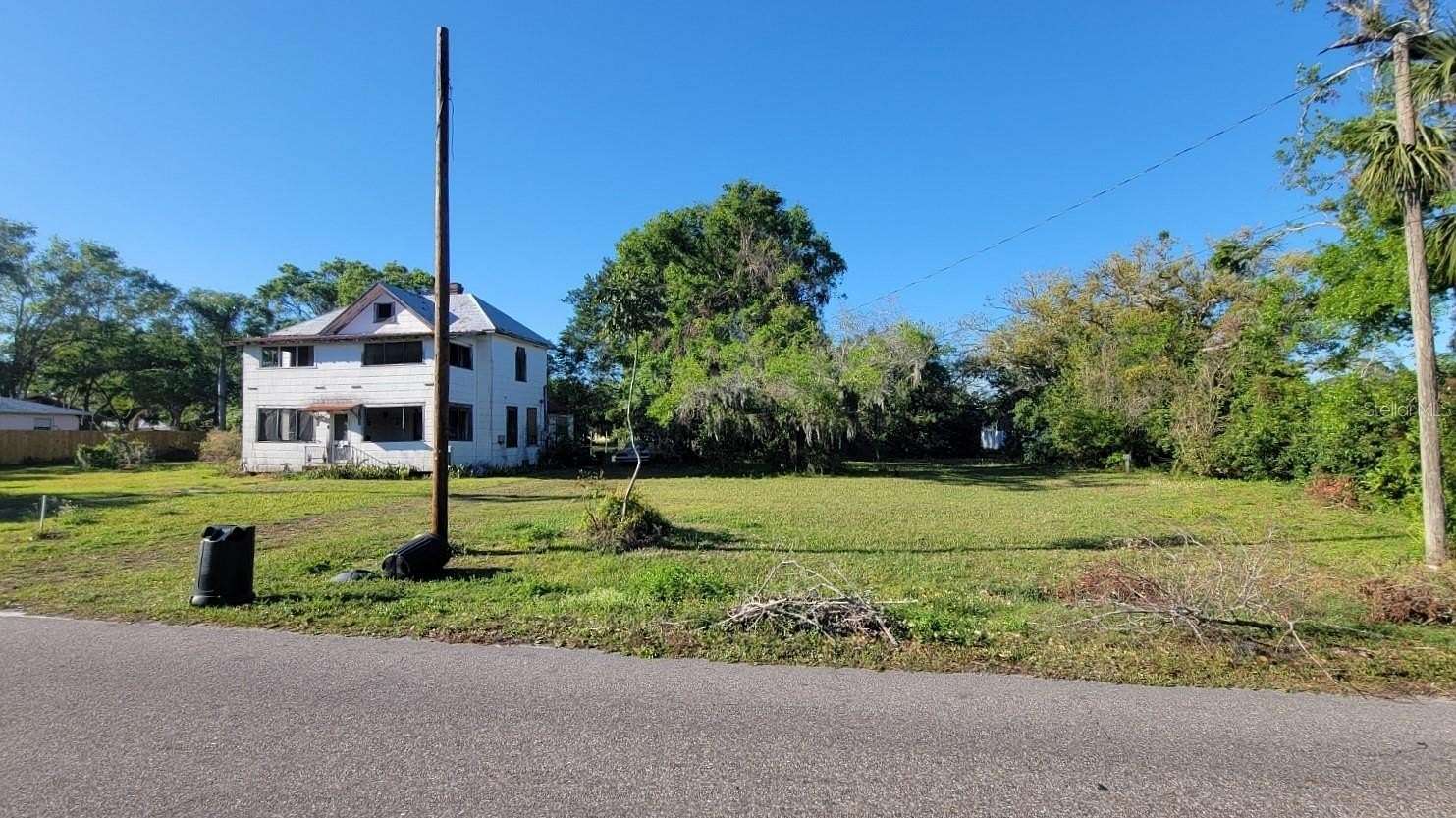 1.39 Acres of Land for Sale in Bradenton, Florida