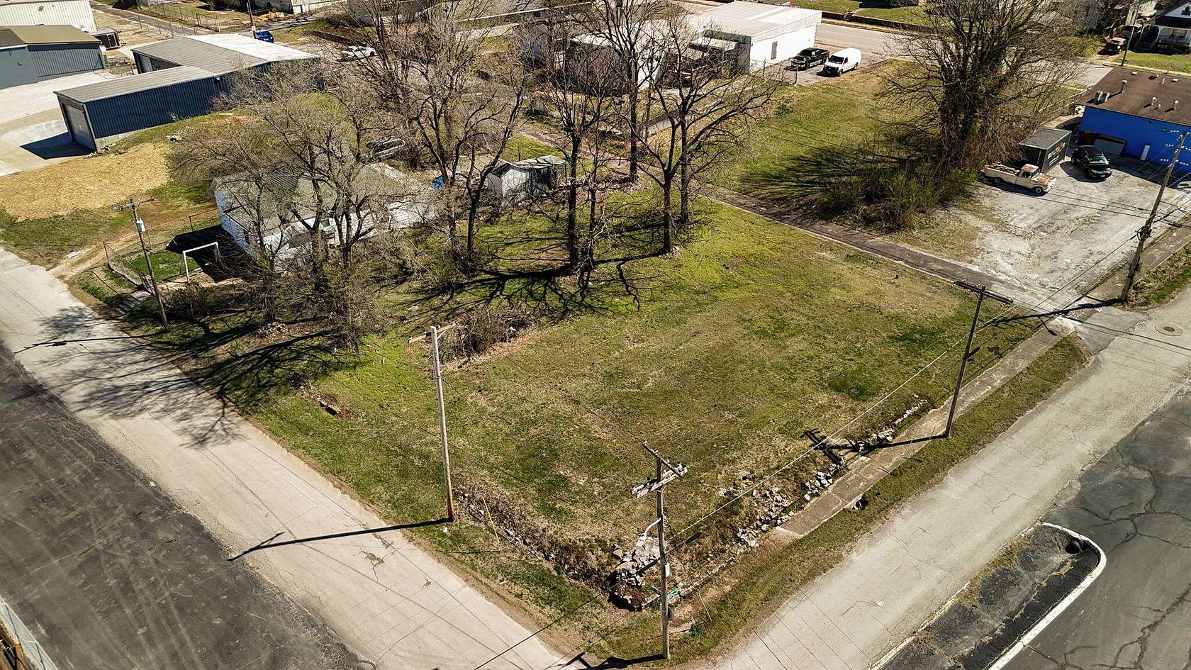 0.33 Acres of Commercial Land for Sale in Springfield, Missouri