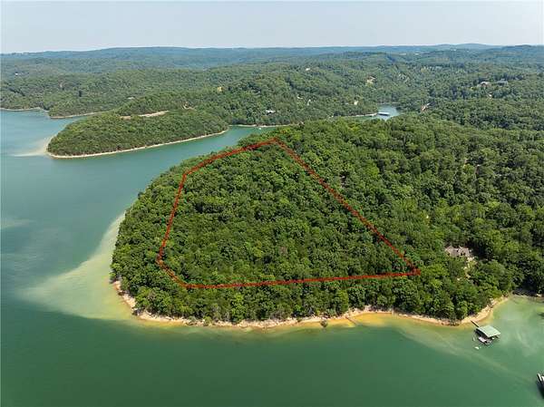 13.9 Acres of Land for Sale in Eureka Springs, Arkansas