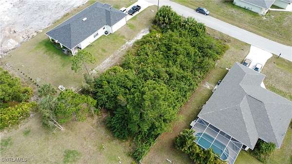 0.25 Acres of Residential Land for Sale in Lehigh Acres, Florida