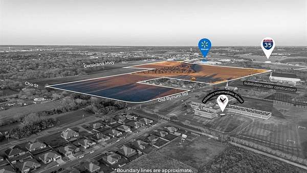 99 Acres of Mixed-Use Land for Sale in Hillsboro, Texas