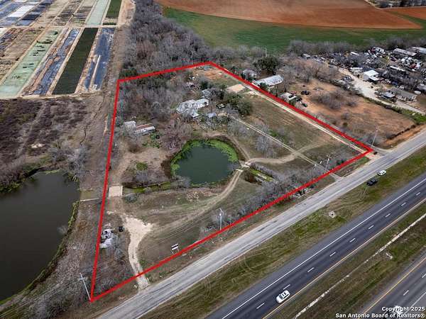 5 Acres of Mixed-Use Land for Sale in Atascosa, Texas
