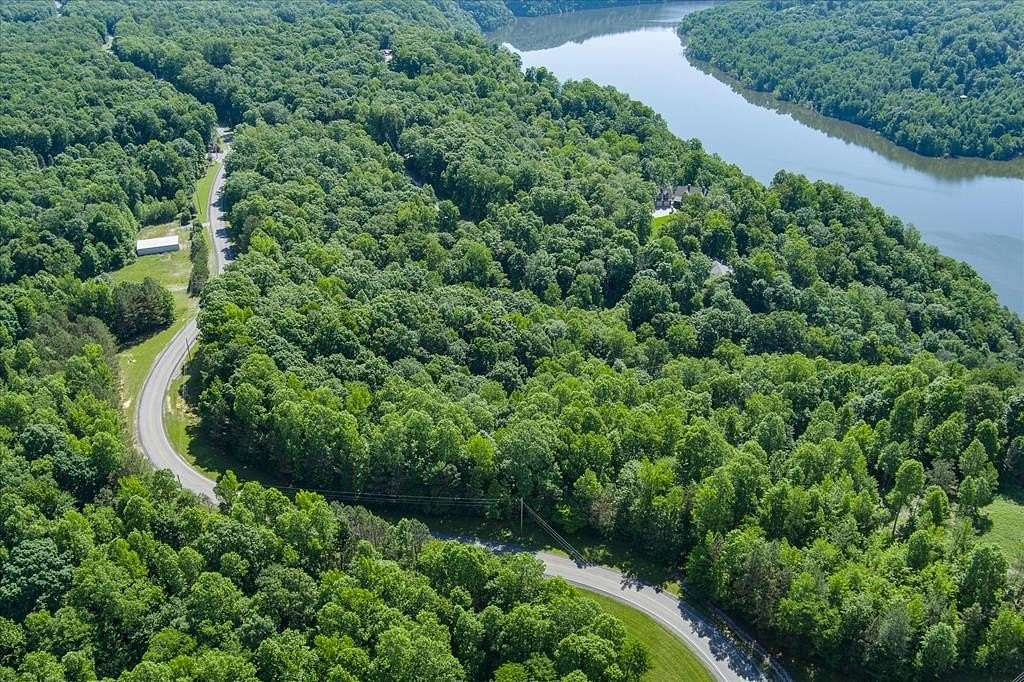 4.45 Acres of Land for Sale in Sparta, Tennessee