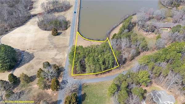 1.2 Acres of Residential Land for Sale in Stoneville, North Carolina