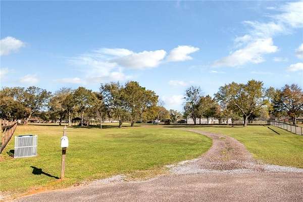 1.26 Acres of Residential Land for Sale in Grand Bay, Alabama