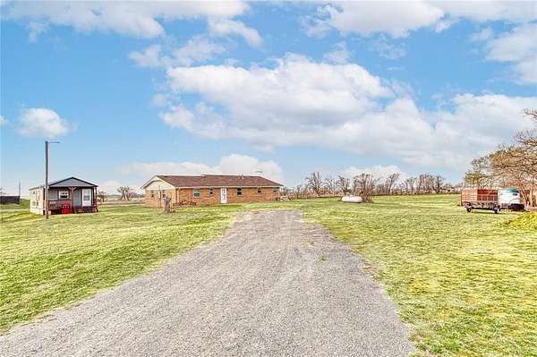 17.5 Acres of Land with Home for Sale in Elk City, Oklahoma