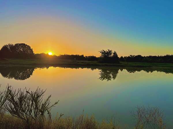 1.5 Acres of Residential Land for Sale in Colbert, Oklahoma