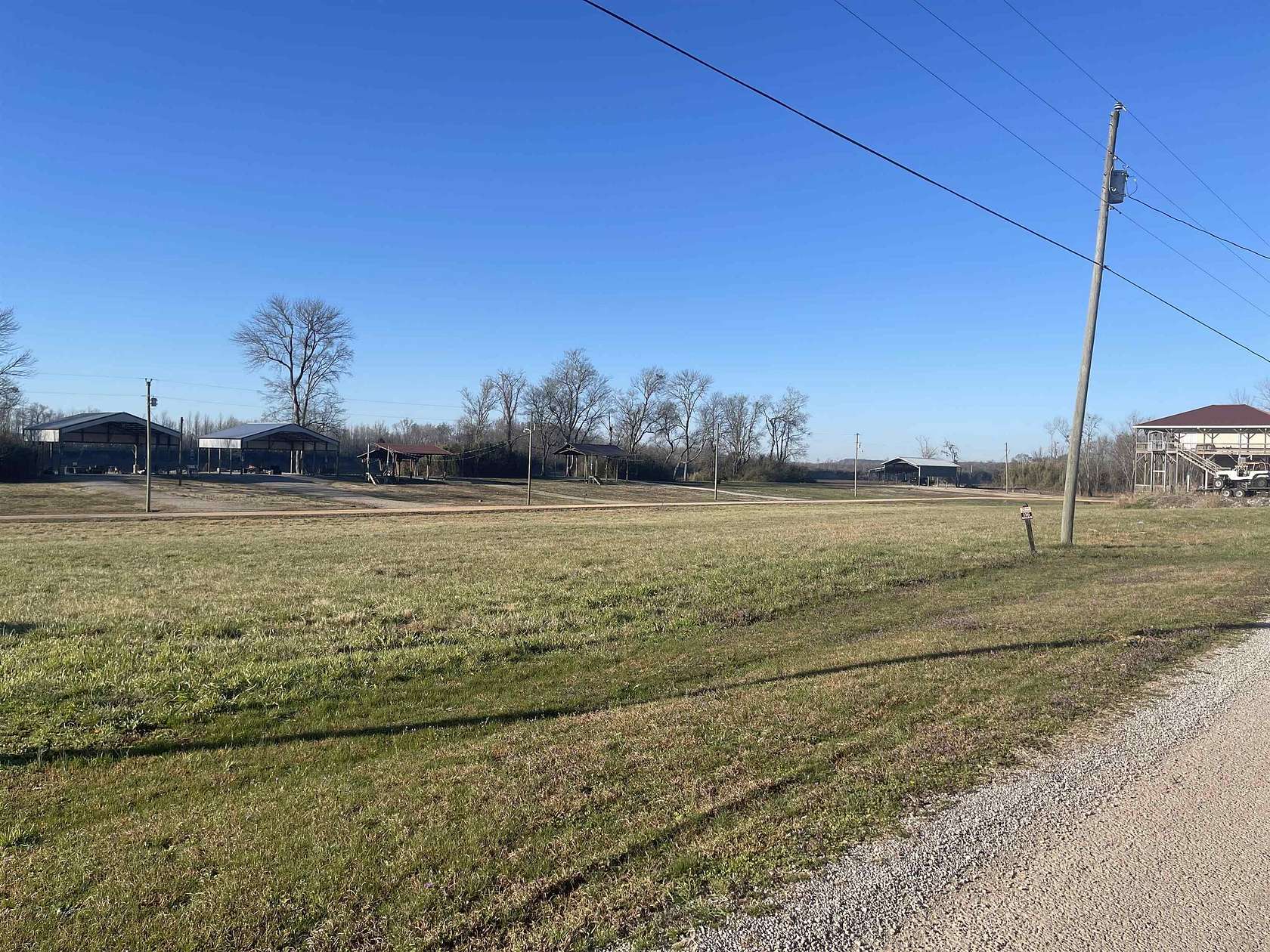0.22 Acres of Residential Land for Sale in Crump, Tennessee
