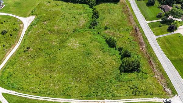 7 Acres of Land for Sale in Bretzville, Indiana