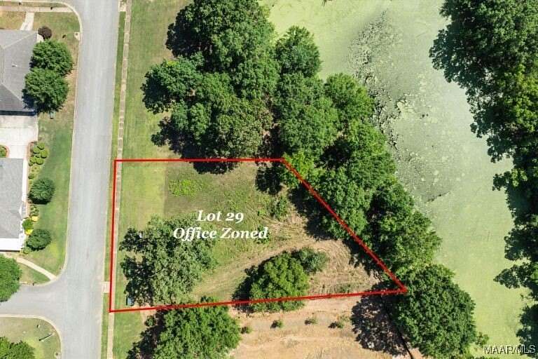 0.75 Acres of Commercial Land for Sale in Prattville, Alabama