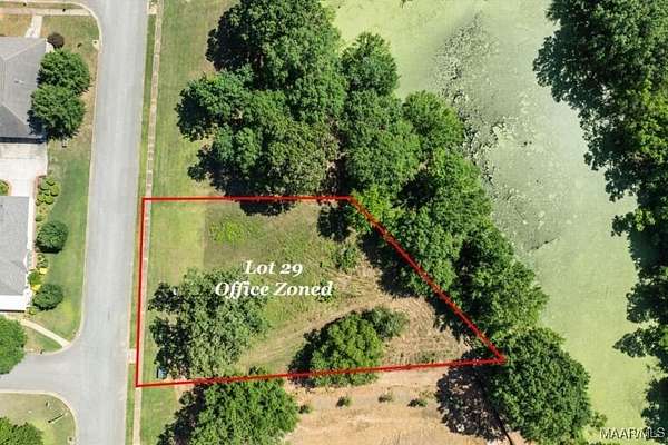 0.75 Acres of Commercial Land for Sale in Prattville, Alabama