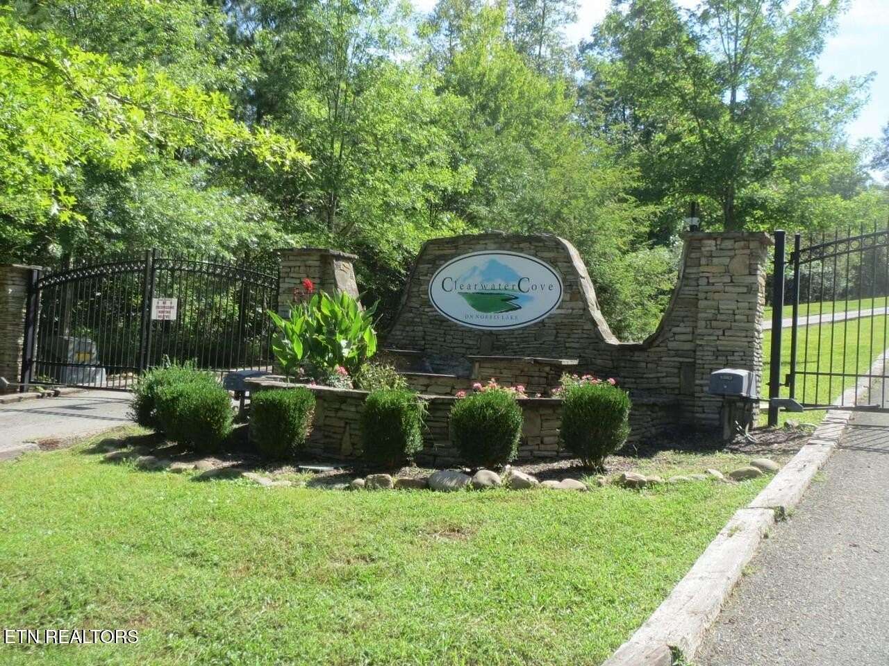 0.3 Acres of Residential Land for Sale in La Follette, Tennessee