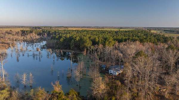 306 Acres of Land with Home for Sale in Pineview, Georgia