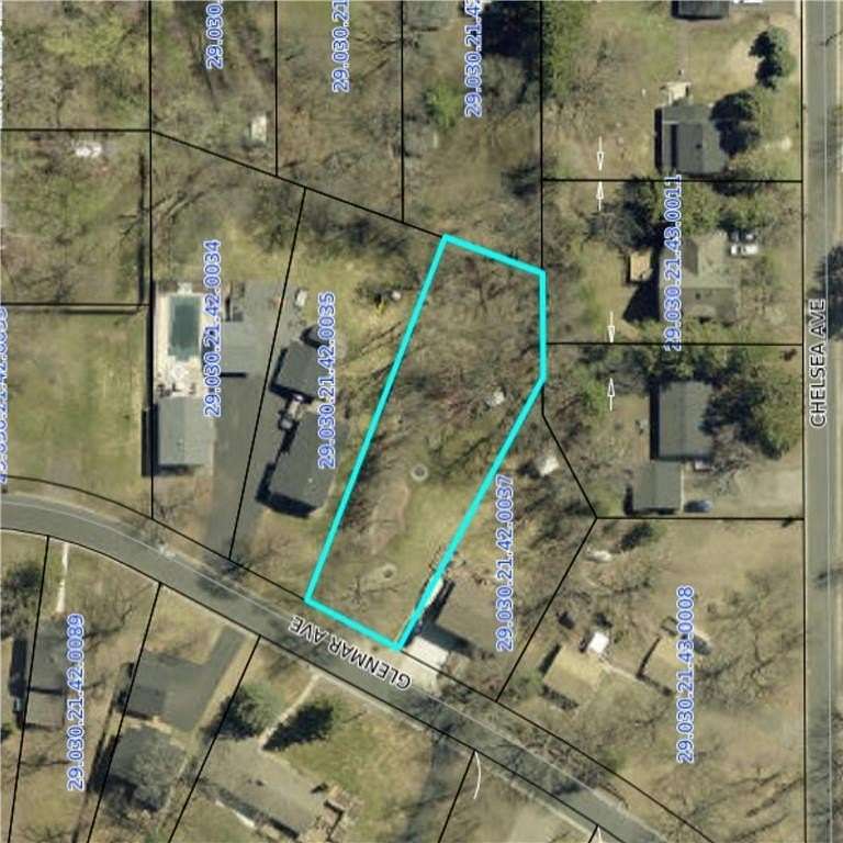 0.37 Acres of Residential Land for Sale in Mahtomedi, Minnesota