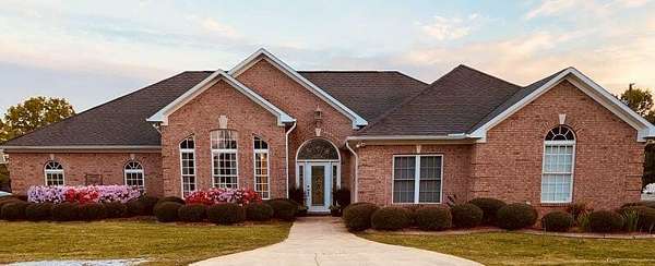 4.7 Acres of Residential Land with Home for Sale in Pontotoc, Mississippi
