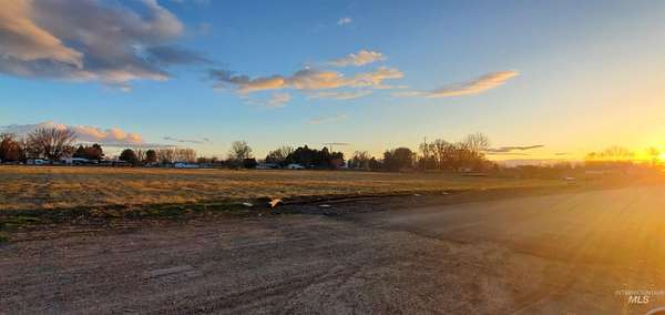 2 Acres of Land for Sale in Fruitland, Idaho