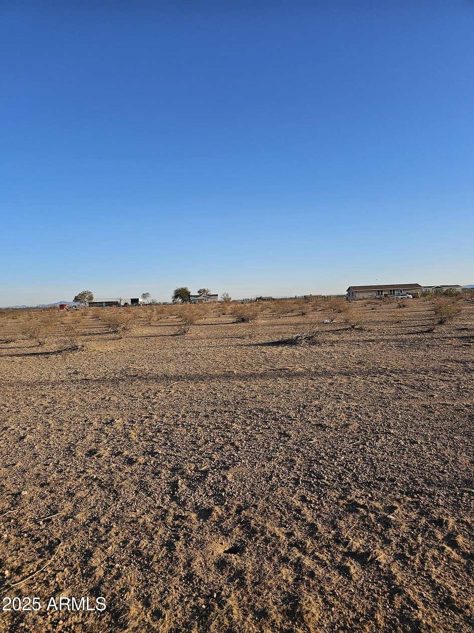 1 Acre of Residential Land for Sale in Arlington, Arizona