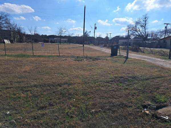 0.5 Acres of Commercial Land for Sale in Belton, Texas