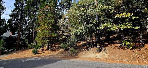 0.24 Acres of Land for Sale in Lake Arrowhead, California