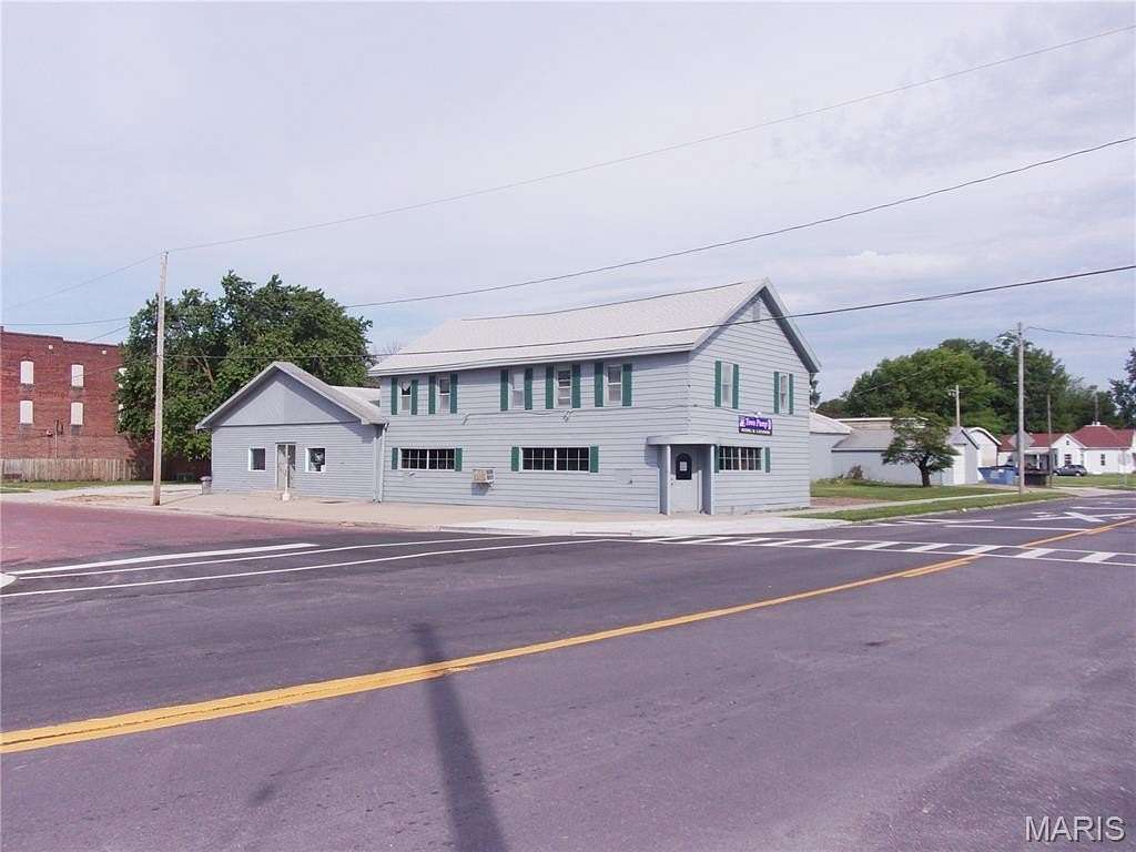 0.69 Acres of Mixed-Use Land for Sale in Nokomis, Illinois
