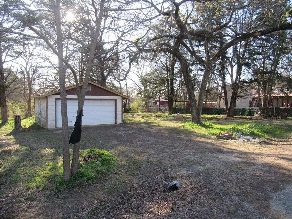 0.22 Acres of Residential Land for Sale in Gordonville, Texas