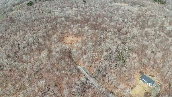 25.3 Acres of Land for Sale in Brooklyn, Connecticut