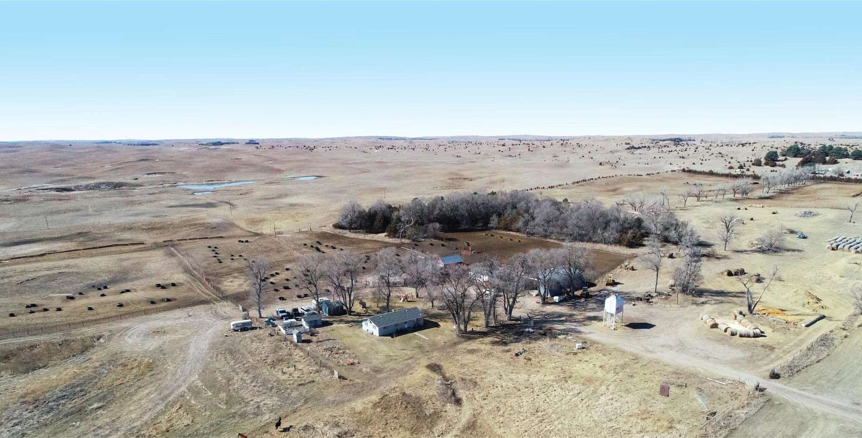 148 Acres of Land with Home for Sale in Ainsworth, Nebraska