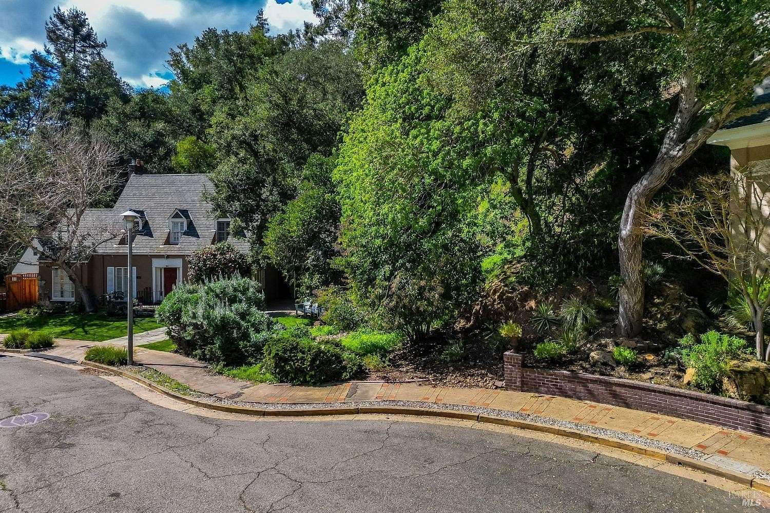 0.19 Acres of Residential Land for Sale in Piedmont, California