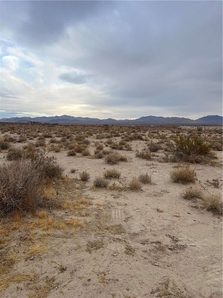 120 Acres of Land for Sale in Lucerne Valley, California
