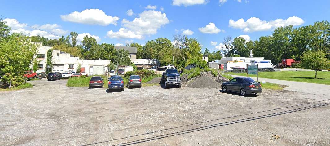 4 Acres of Land for Lease in Exton, Pennsylvania