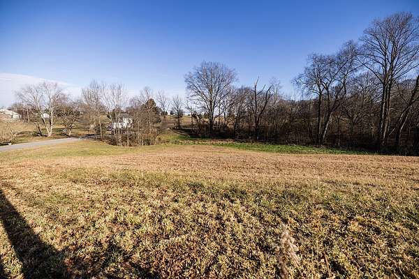 0.96 Acres of Residential Land for Sale in Somerset, Kentucky