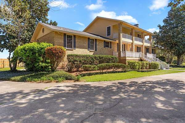 2.25 Acres of Residential Land with Home for Sale in Tallahassee, Florida