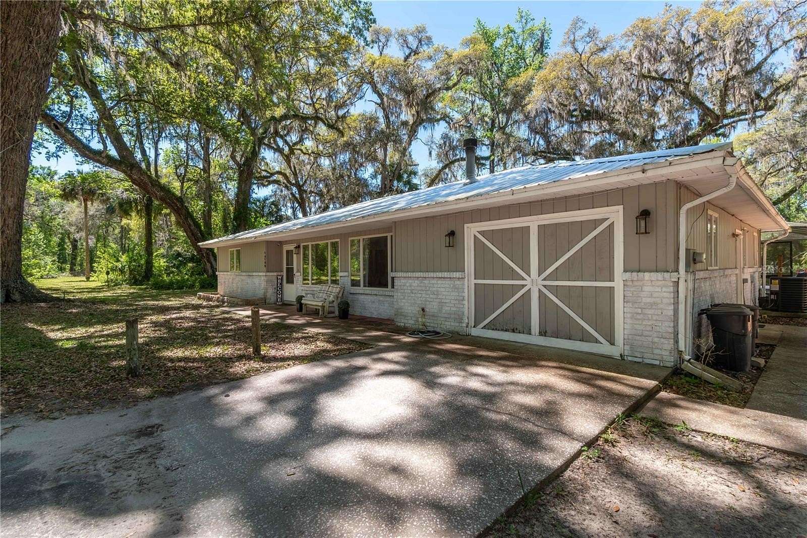 4.44 Acres of Land with Home for Sale in Anthony, Florida