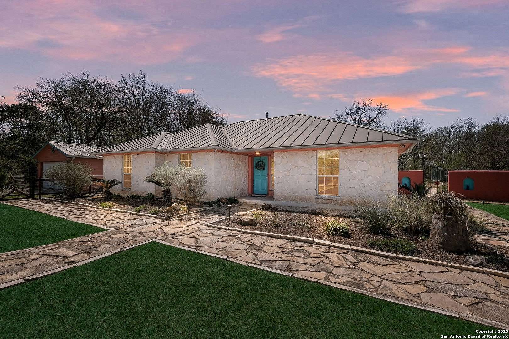 1.5 Acres of Residential Land with Home for Sale in San Antonio, Texas