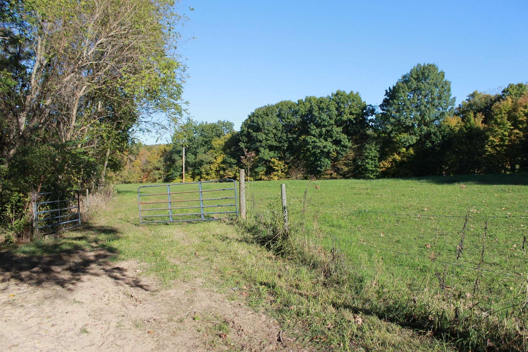 8.22 Acres of Agricultural Land for Sale in Somerset, Ohio